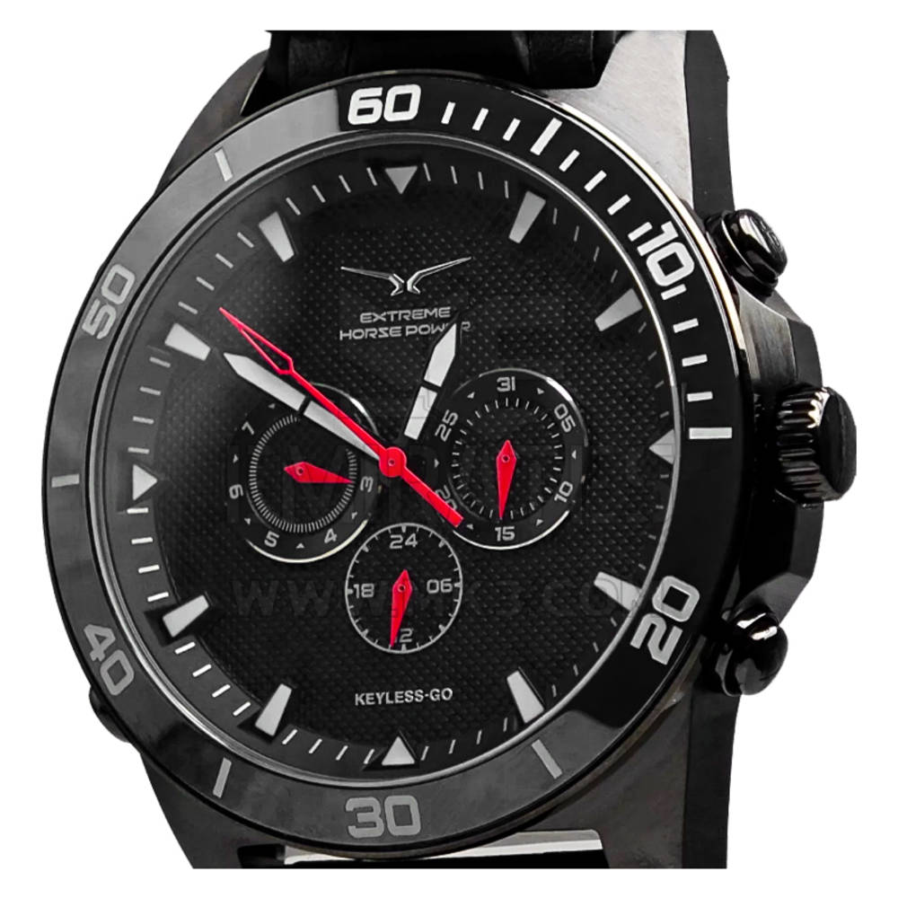 Эти часы можно использовать для управления автомобилем: запускать и останавливать автомобиль, открывать и закрывать багажник, запирать и отпирать двери 