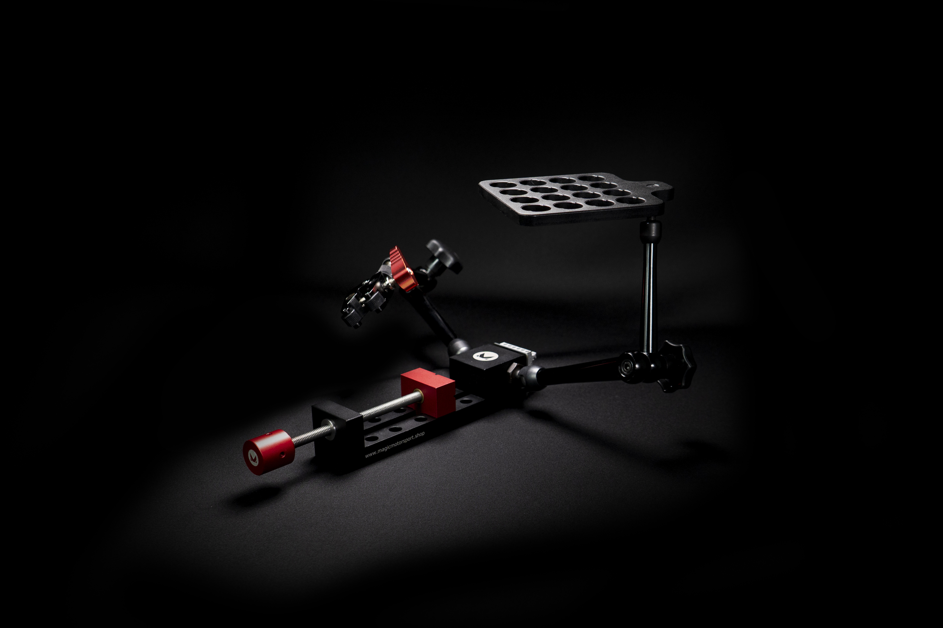 Magic - FLK12 - MAGBench Mini - Herramienta Jig: Establezca conexiones estables para programar en los modos Boot, BDM y Jtag | Emirates Keys