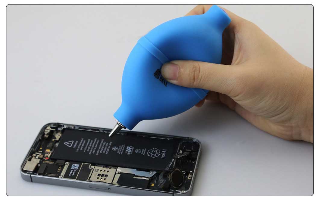 BST-1888 mini Universal Dust Blower Cleaner Rubber Air Blower Pump Dust Cleaner Blue Color | Emirates Keys